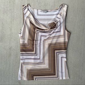 Y2K sleeveless blouse